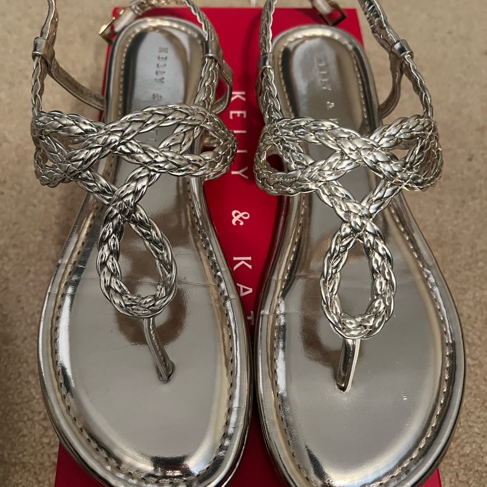 Kelly & Katie Metallic Gold Sandals size 7